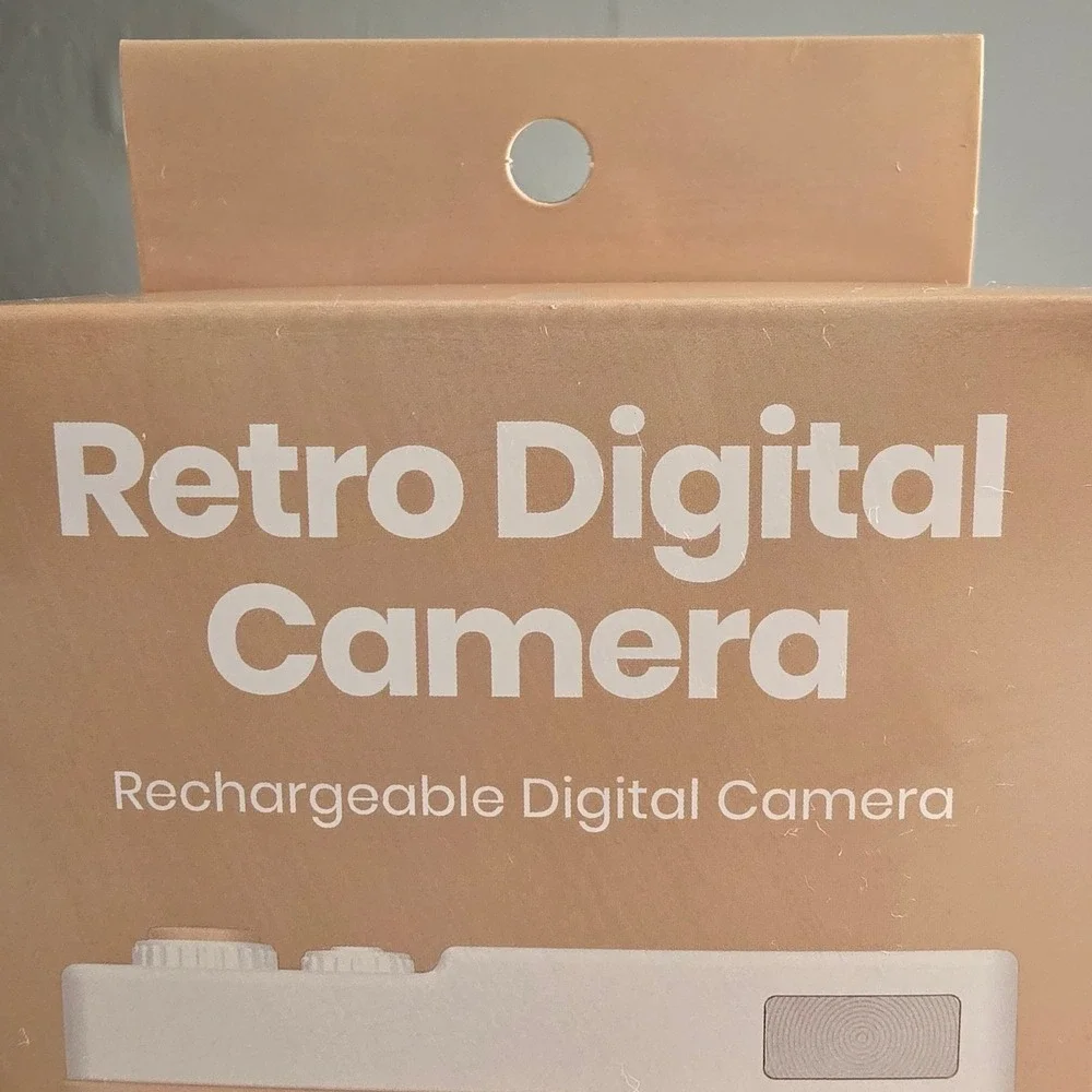 Retro Digital Camera Full HD 1080p Video Rechargeable Selfie Camera 080-17-1702